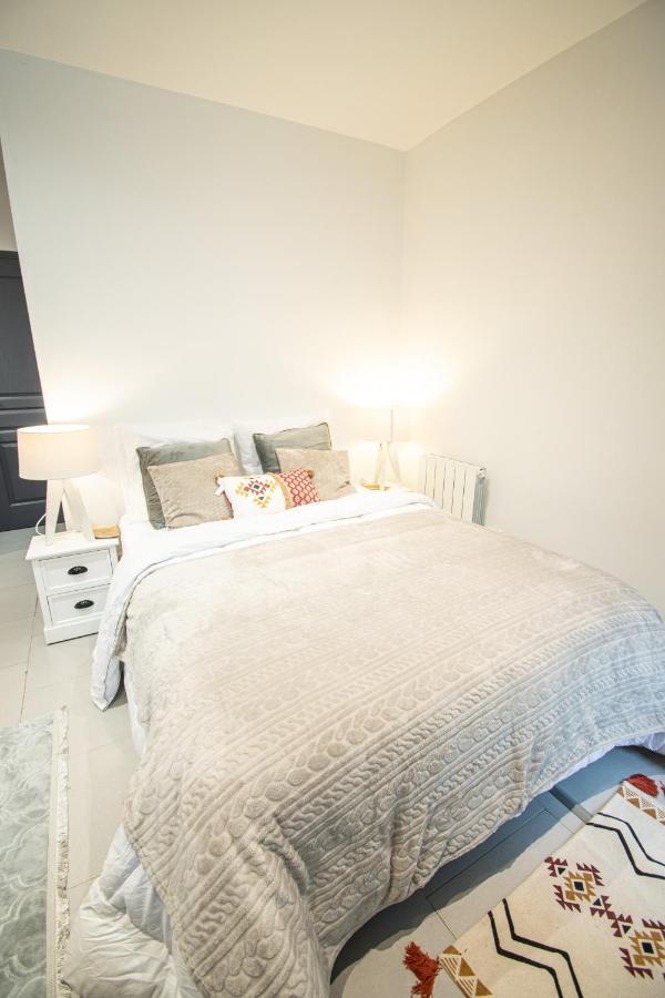 Appartement Studio Calme 3 min gare à Mantes-la-Jolie Extérieur photo